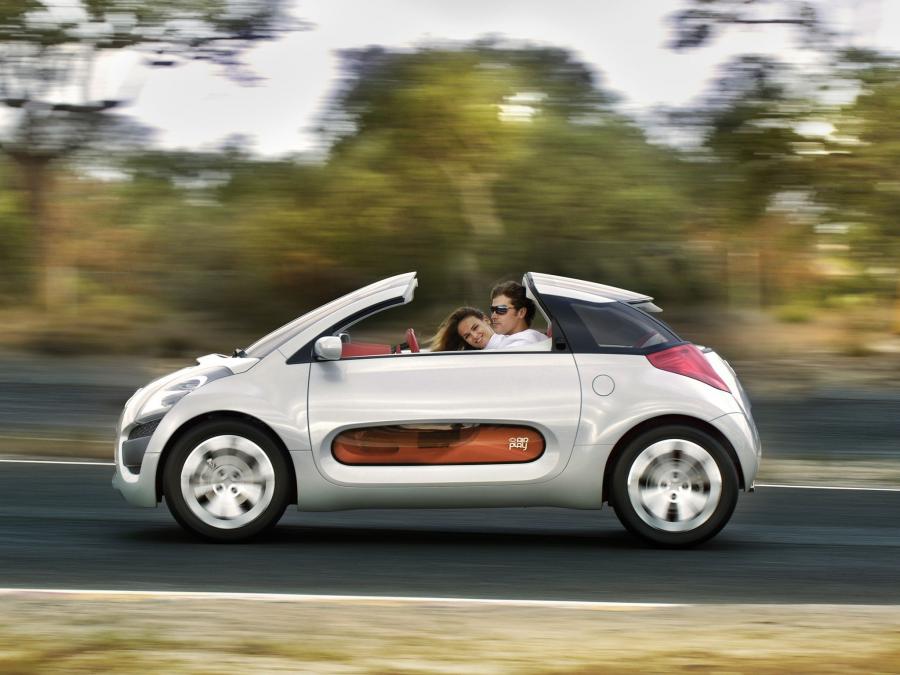  Citroen C-AirPlay Concept 2005 года  (фото 4 из 100)